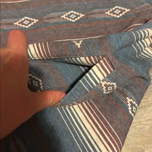 Button Up - Picture 5 of 5